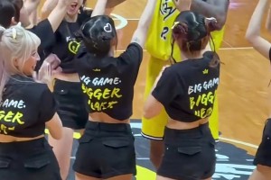 假如NBA是一个王朝...... 这样排大家觉得合理嘛